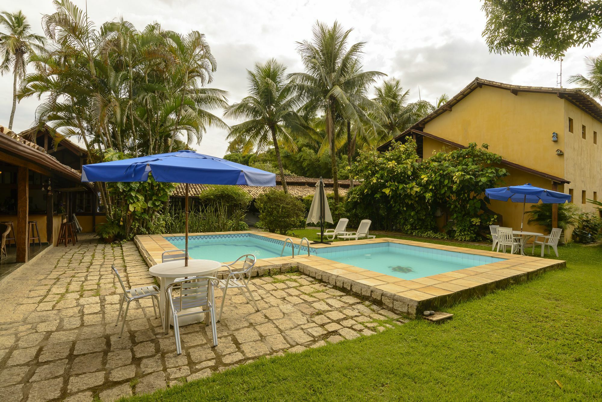 Velinn Caravela Pousada Ilhabela Exterior foto